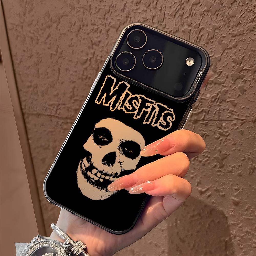 Misfits Handyhülle für iPhone  – Apple Iphone 16 Bewertung und Preis